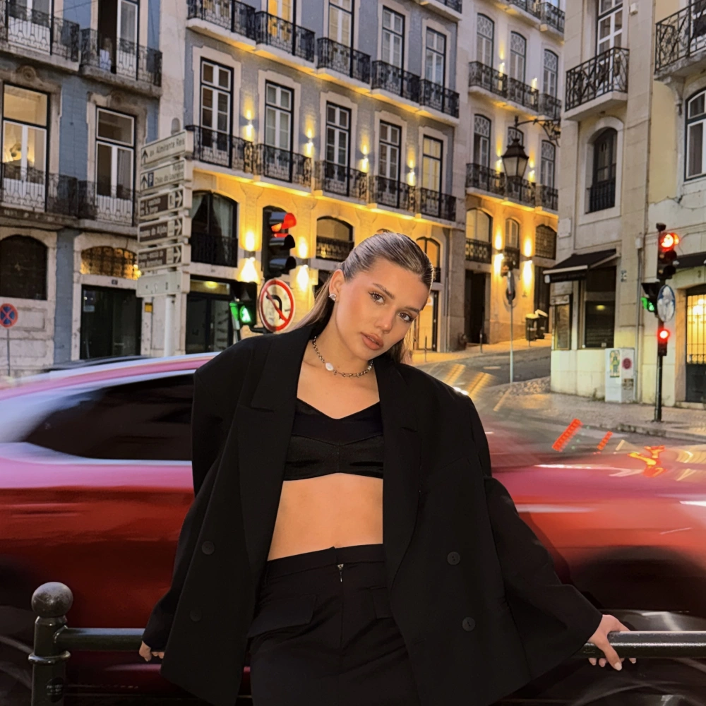 Алина