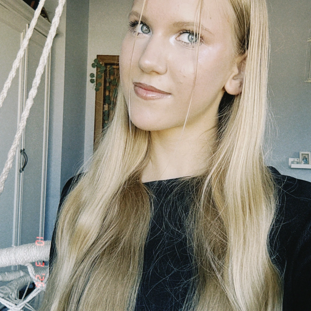Анна